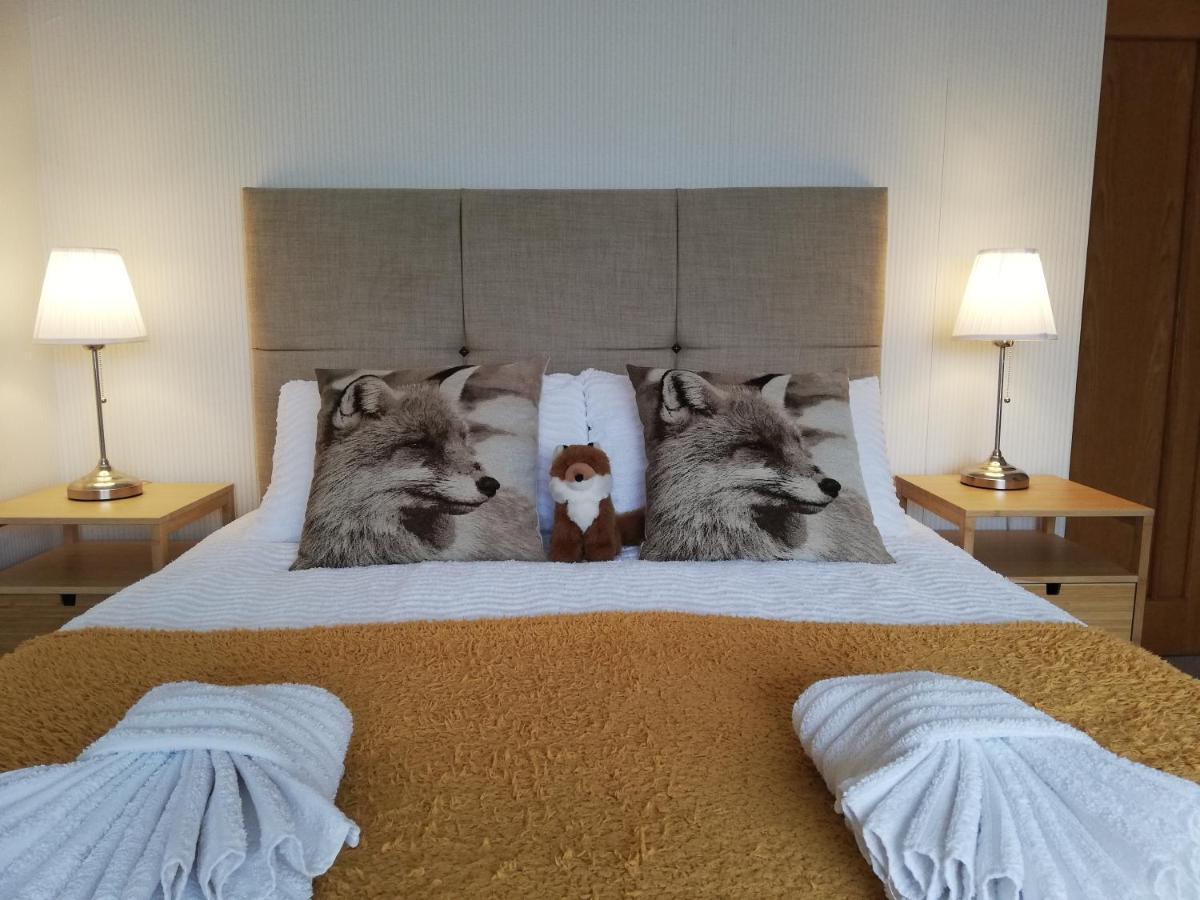Nice Rooms In Queen House Clay Cross Exteriör bild