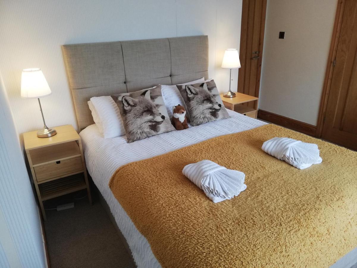 Nice Rooms In Queen House Clay Cross Exteriör bild